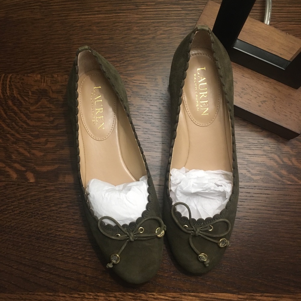 NWT Ralph Lauren flats, size 5